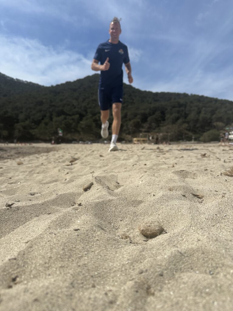 Ibiza Running with Boot ampcoach Ibiza